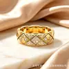 Versão Alta Múltiplos Estilos Anéis da Família Xiang Banhado a Ouro 18K Padrão Coco Diamante Sem Diamante Com Diamante Anéis Exquisitamente Esculpados Joias de Mão