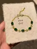 "Floración de Primavera" Pulsera Geométrica Brillante y Colorida con Diamantes, Dulce y Elegante, Joyería Única y con Estilo para Mujeres