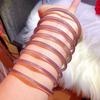 Pulsera cascabel de calcedonia púrpura rey hielo al por mayor ágata jade pulsera fina pulsera fina para niña joyería