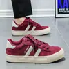 Invierno 2025 Nuevos Zapatos Casuales de Felpa para Hombre Tendencia Versátil Nicho Mocasines Tenis de Estudiante Venta Directa para Hombre