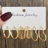 Pendientes de cadena en C de oro de estilo europeo y americano de gran venta transfronteriza que se adaptan al temperamento de las mujeres, pendientes ligeros de lujo de alta gama.