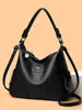 Bolso Transfronterizo de Piel Suave para Mujer de Mediana Edad, Bolso de Mamá, Nuevo Modelo 2026, Bolso de Hombro Simple y Elegante, Bolso Cruzado de Gran Capacidad para Viajes Diarios