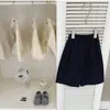 Conjunto de dos piezas de moda para primavera y otoño estilo coreano: suéter azul con capucha y pantalones de pierna ancha con estampado de estrellas para niños y niñas