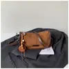 Bolsa Popular de Moda com Estampa de Leopardo de Um Ombro 2026 Outono Nova Bolsa Quadrada Pequena Simples Textura Tendência Sensação Relaxada Bolsa Transversal
