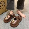 Meias-Pantufas Antiderrapantes da Hello Kitty, Modernas e Fofas, para Mulheres, Moda Verão 2026, Uso Externo, Aumentam a Altura, Sola Grossa, Bico Fechado para Mulheres