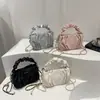Bolso de mano para mujer, color sólido, plisado, 2025, gran capacidad, moderno, a la moda, casual, con cadena, color sólido, bolso de hombro cruzado