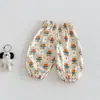 Calça Antimosquito Super Fofa para Bebê 2026 Novo Verão Calça Casual Fina com Estampa Completa de Desenho Animado para Meninos Calça de Verão Infantil
