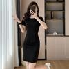 Vestido de Verano Nuevo Estilo de Manga Corta Falso Dos Piezas al por Mayor, Uniforme de Trabajo de Alta Gama y Elegante para Salones de Belleza, Joyerías y Oficinas Inmobiliarias