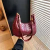 Bolsas para Mujer 2025 Otoño e Invierno Nuevo Estilo Coreano Popular Versátil Bolso de Axila Tejido Textura de Nicho Bolso de Hombro Único Cruzado
