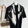 Bufanda de seda sencilla para mujer, nueva bufanda de seda con estampado Camellia de estilo Chanel en color blanco cremoso y textura de algodón y lino, de marca grande, de moda para otoño e invierno.
