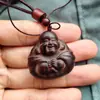Colar com Pingente Auspicioso de Agarwood Maitreya com Peça de Mão Esculpida em Madeira Pacífica, Artesanato em Madeira Maciça Esculpida, Item Colecionável