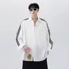 Chamarra Camisa de Manga Larga Color Block con Tres Rayas Cleanfit Bajia Marca Trendy Americana High Street Cuello Campana Cierre de Cremallera Camisa