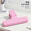 Nuevo clip magnético de cola larga para cuenta manual color macarrón plástico clip magnético para cuenta manual columpio estudiante Clip para facturas y papeles de examen