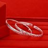 Fabricantes de fuentes, pulsera de gypsophila, pulsera de apertura de lluvia de meteoritos para mujer, joyería chapada en plata de cobre, regalo de cumpleaños al por mayor