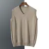 Nuevo Suéter de Cachemira para Hombre Otoño e Invierno 2026 Cuello en V Sin Mangas Color Sólido Superior Corte Holgado Casual de Negocios Suéter Cálido