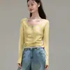 Segredo Sedutor de Tencel Lyocell: Nova Camiseta Elegante de Manga Longa para Outono Feminino com Gola Henley e Design em Camadas de Duas Peças