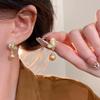 Placa de Incienso Repelente de Mosquitos con Perlas Doradas Pequeñas de Mariposa, Clip para Oreja Sin Agujeros, Pendientes de Mariposa con Piedra Ojo de Gato, Pendientes Versátiles para Mujer
