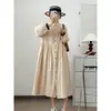 Vestido Longo de Manga Longa com Estampa Xadrez Artística Estilo Japonês para Mulheres, Coleção Primavera 2026, Vestido Soltinho Emagrecedor Atacado