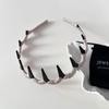 Tiara Ondulada Envolvida em Tecido de Cor Sólida Estilo Coreano com Dentes, Tiara Fofa Antiderrapante para Mulheres, Alto Topo Antiderrapante, Entrega em 48h