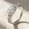 Anillo de Plata de Ley S925 con Moissanita de 2 Quilates para Mujer, Transfronterizo Europeo y Americano Más Vendido, de Moda y Versátil, Anillo de Compromiso y Boda de Lujo Ligero