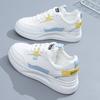 Zapatos Blancos para Mujer 2025 Nuevos Primavera y Otoño Zapatos Blancos Versátiles Populares Zapatos Planos Casuales Tenis Modelos Delgados de Verano