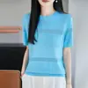 Nova Camiseta de Malha de Seda Gelada de Manga Curta para Mulheres, Estilo Verão, Gola Redonda, Recortes Vazados, Caimento Solto, Fresca e Estilosa, Blusa Fina para o Dia a Dia