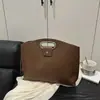 Bolsa de Cor Lisa de Grande Capacidade para Mulheres 2025 Outono Nova Tendência Moda Bolsa de Mão para Trabalho e Roupa de Trabalho Versátil Retrô Bolsa Envelope