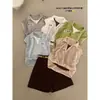 Liquidación, sin devoluciones ni cambios. 2026 Verano Estilo Coreano Moda Bloques de Color Versátil Adelgazante Falso Dos Piezas Manga Corta Tejido Superior 87626