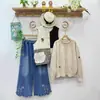 Suéter de Punto de Encaje Estilo Japonés Colección Otoño/Invierno 2025 Cuello Redondo Lazo Bordado Top Pulóver Versátil para Mujer