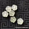 Venta al por mayor de pequeños accesorios de jade natural, cuentas de flor de ciruelo de jade, material de jade, pulsera, accesorios para manualidades, venta al por mayor