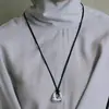 Colar Longo Trançado com Pingente de Bolsa de Fecho Nova Textura de Verão Simples Versátil Casual Design de Nicho para Mulheres