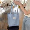 Bolso de Hombro Acolchado Ins de Gran Capacidad Amor Diseño de Nicho Bolso de Lona Versátil para Mujer Tote Portátil de Gran Capacidad
