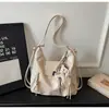Mochila Estilo Universitario Retro, Gran Capacidad, Bolso Cruzado de un Solo Hombro Simple y Moderno, Mochila Tote Versátil Elegante de Gama Alta