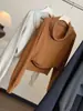 Suéter de punto de cuello alto hueco estilo francés de manga larga para mujer, diseño de otoño, corte holgado, efecto adelgazante, mangas murciélago y cintura ceñida