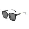 Gafas de Sol de Arroz con Tachuelas de Montura Grande Nuevas Europeas y Americanas 2025 Gafas de Sol de Moda y Tendencia Celebridad de Internet Estilo Urbano Estilo Hong Kong