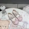 Estilo femenino dulce y fresco, versátil y lindo, zapatos para mujer juguetones y animados 2026, cómodos para los pies, combinan bien con faldas, modernos y a la moda