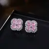 Pendientes de Trébol Turquesa de Lujo Ligero con Diseño de Nicho Estilo Francés para Mujer, Incrustados con Circonita, Pendientes Florales de Alta Gama para Mujer