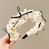 Tiara Plissada de Cetim com Bolinhas para Mulheres, Estilo Coreano, Pequeno Estilo Chanel, Tiara Antiderrapante com Dentes, Acessório de Cabelo para Aumentar a Altura Craniana