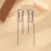Aretes tipo ear cuff con borlas de cadena, moda hip-hop, dulces y geniales, estilo minimalista, vibra de celebridad de internet, clips geométricos multicapa sin perforación para el cartílago del oído