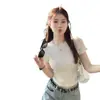 Camiseta de Tricô de Manga Curta para Mulheres, Estilo Fino de Verão, Nova Peça Versátil Slim-Fit Curta com Gola Redonda e Ombros Normais, Super Estilosa, Cinza