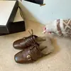 Novos Mocassins Femininos Quadrados com Relevo Peludo Estilo Vintage para Outono/Inverno 2026
