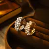 Anillo de Perla y Circonita Estilo Lujo Ligero Francés, Anillo Abierto Elegante y Ajustable, Diseño Versátil y Personalizado