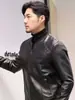 Ropa Exterior de Cuero para Hombres de Mediana Edad Cuello Redondo Primavera y Otoño Delgada Chaqueta de Cuero de Motociclista Tipo Novio Pu para Hombres Nuevo Estilo 2024