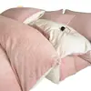 Juego de ropa de cama de cuatro piezas engrosado, cálido, de vellón de leche para invierno, con sábana rosa, funda de edredón y sábana bajera, diseñado para el dormitorio principal para crear una atmósfera lujosa y sofisticada