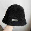 Sombrero de pescador de piel de conejo pequeño para mujer, gorro de pescador de cabeza grande cálido, combinable con todo, de felpa lisa, color blanco, para otoño e invierno.