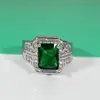 Nuevo Estilo Novedoso Circonita con Incrustaciones de Diamantes Completos Diamante Princesa Cuadrado Azul Mar Esmeralda Anillo Moda Color Vivo Anillo Tesoro