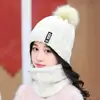 Versión coreana de invierno de gorro de lana para mujer, bufanda gruesa con forro polar, gorro de punto cálido a prueba de frío para ciclismo, gorro de marea con protección para los oídos