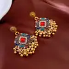 Pendientes Vintage de Plata con Forma de Rombo y Gota de Aceite Estilo Palacio Retro Exquisitos Pendientes de Botón Lujo Ligero Pendientes de Gama Alta