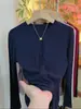 Camiseta de Manga Larga de Color Sólido Nueva para Mujer 2026, Cuello Redondo Morado, Corte Holgado, Camiseta Básica Versátil, Estilo Coreano de Moda, Corte Ajustado