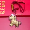 Llavero Dorado 2026 Hazte Rico Pronto Año del Caballo Colgante Oro Puro 999 Colgante para Bolsa Llavero Regalo de Año Nuevo